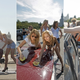 Illustration for article titled Watch bikini-clad Russians patriotically wash cars for Putin